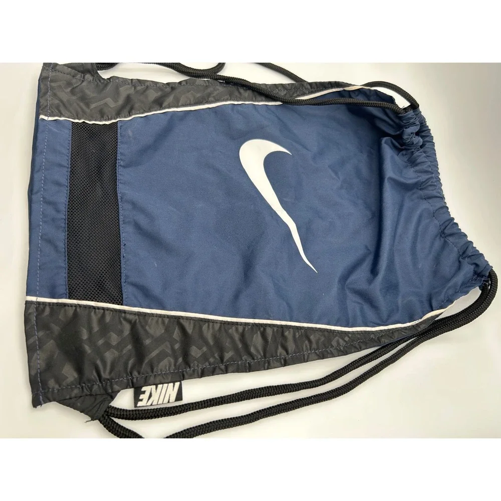 Nike Drawstring Cinch Sack Gym Bag Navy Blue Black Mesh Swoosh Logo B698